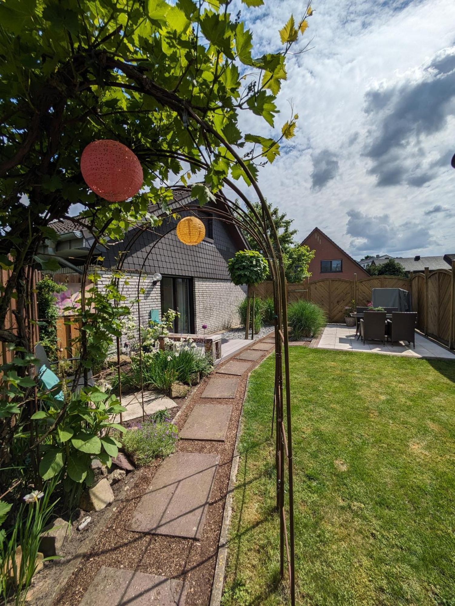 Ferienwohnung Zum Wenning Mit Garten In Stadtlohn Bagian luar foto